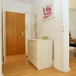 Berlin Romantic Style Apartment Am Alexanderplatz