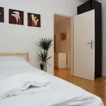 Berlin Romantic Style Apartment Am Alexanderplatz