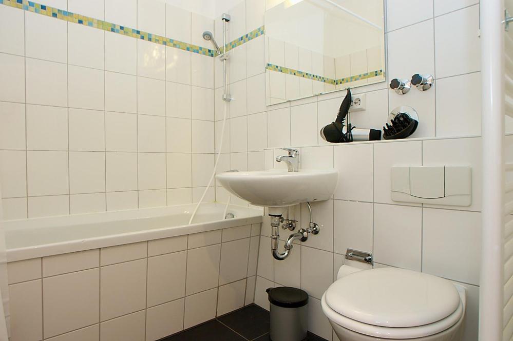 Romantic Style Am Alexanderplatz Apartment Berlin